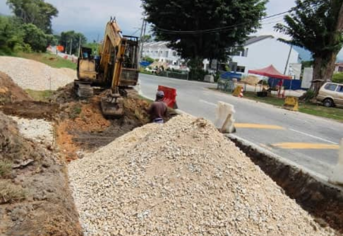 Widen & Resurface Federal (JKR) Road Junction at Jalan Kota Bahru 4