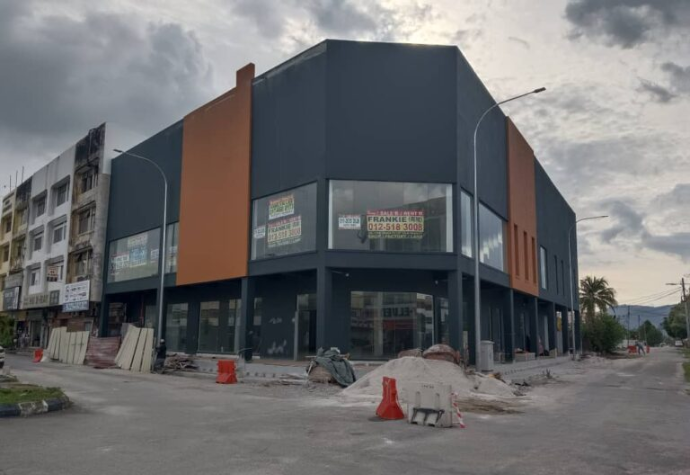 Shoplot Pasir Puteh 1